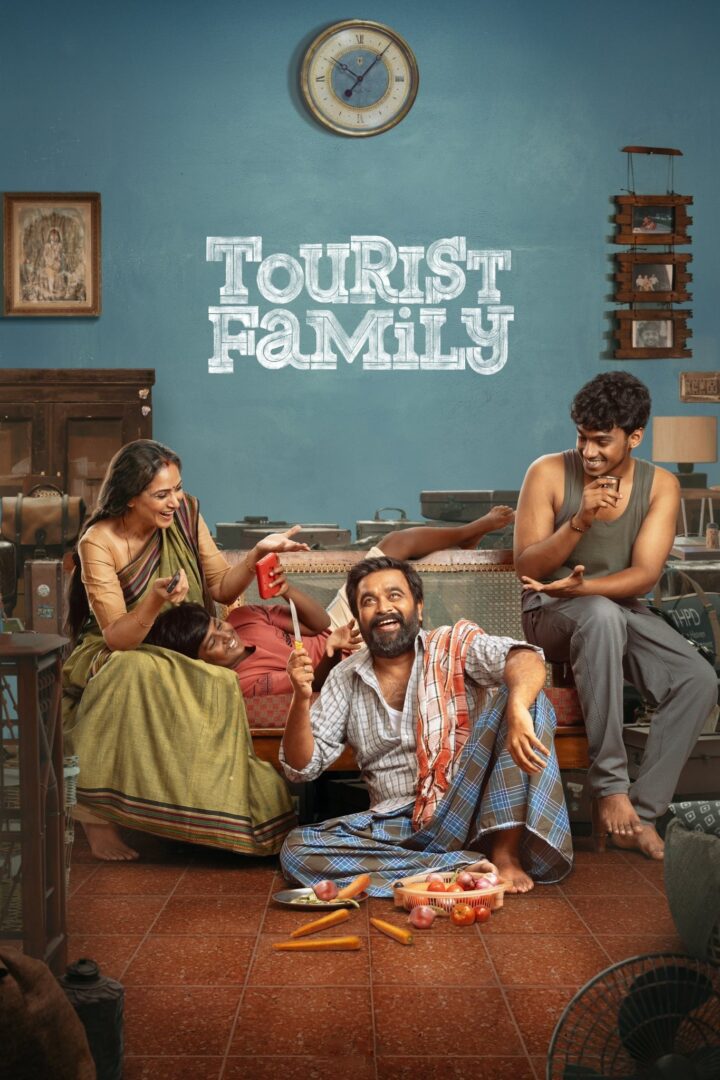 دانلود فیلم Tourist Family 2025 بدون سانسور با پخش آنلاین